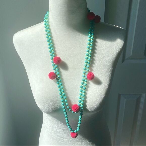 🍭6/$30 Charming Charlie beaded Pom Pom necklace - Picture 1 of 8